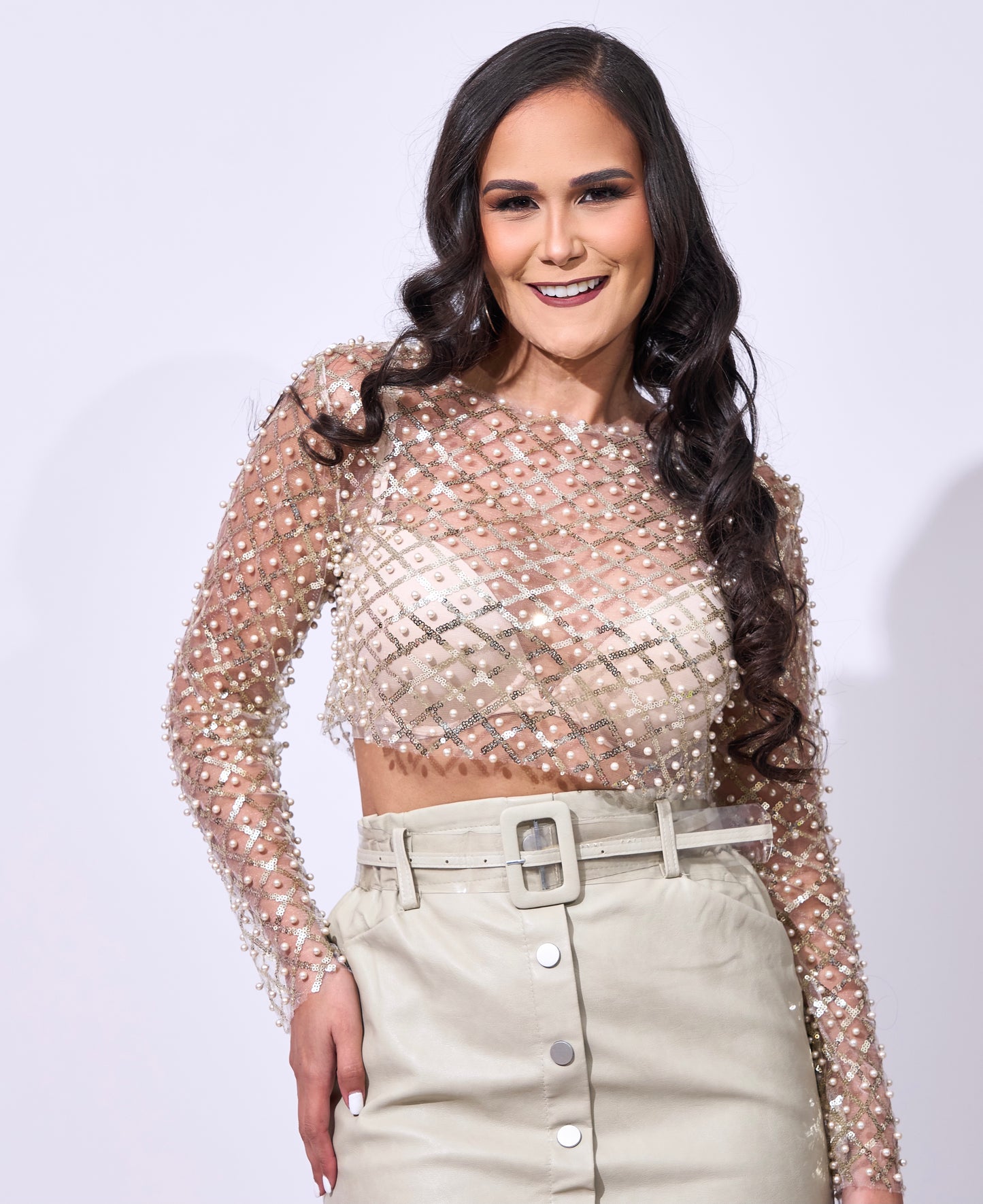 Crop Top Transparencia Detalles en Perlas Manga Larga