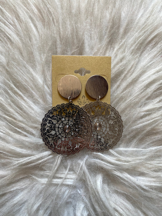 Aretes