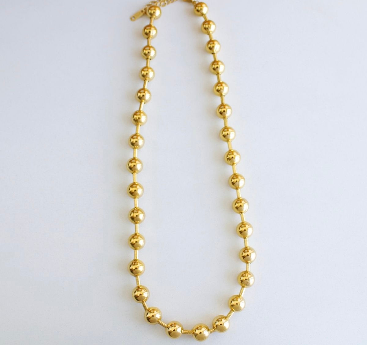 Choker Pelotitas Doradas