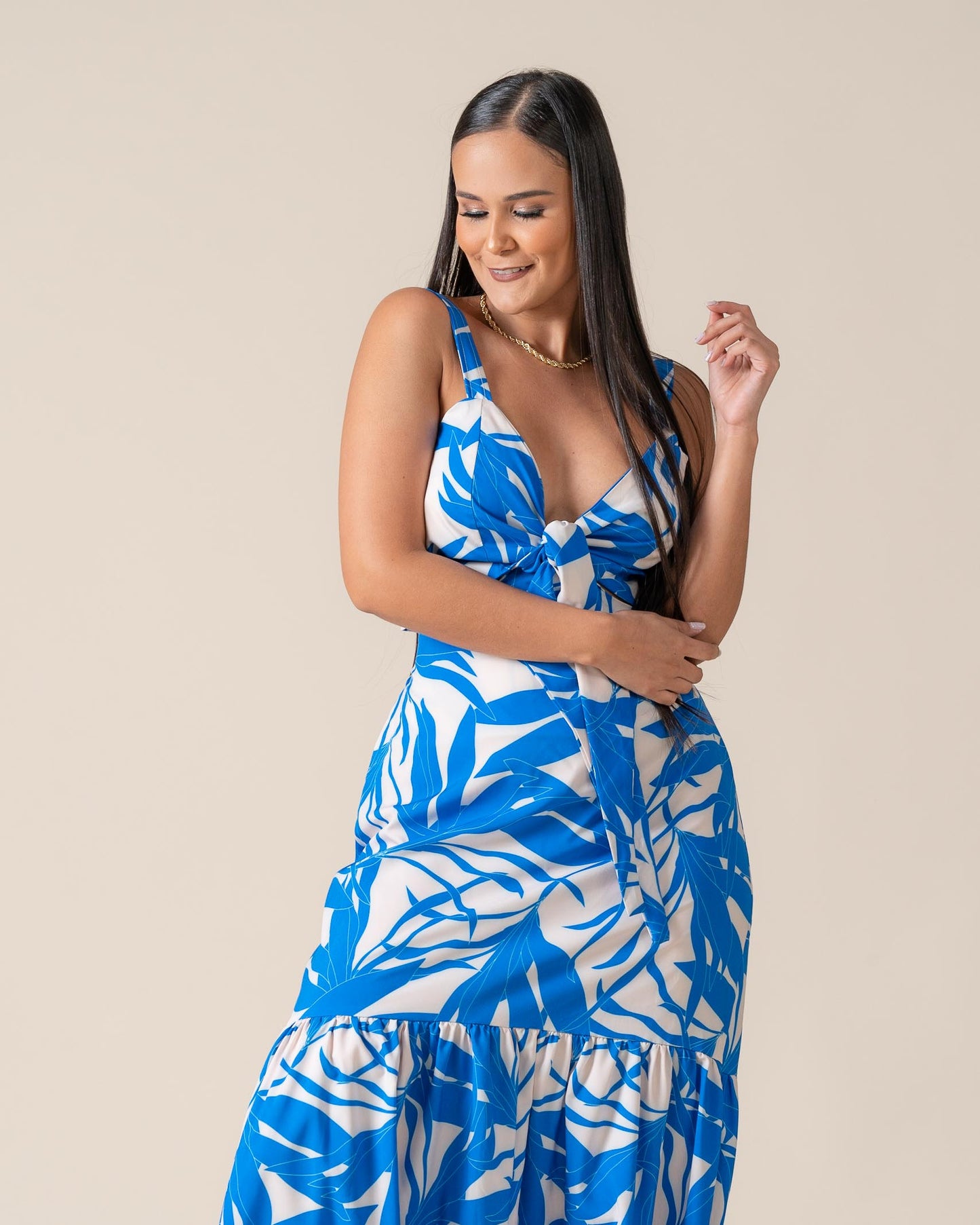 Conjunto Azul Rey Estampado Blanco Hueso Falda