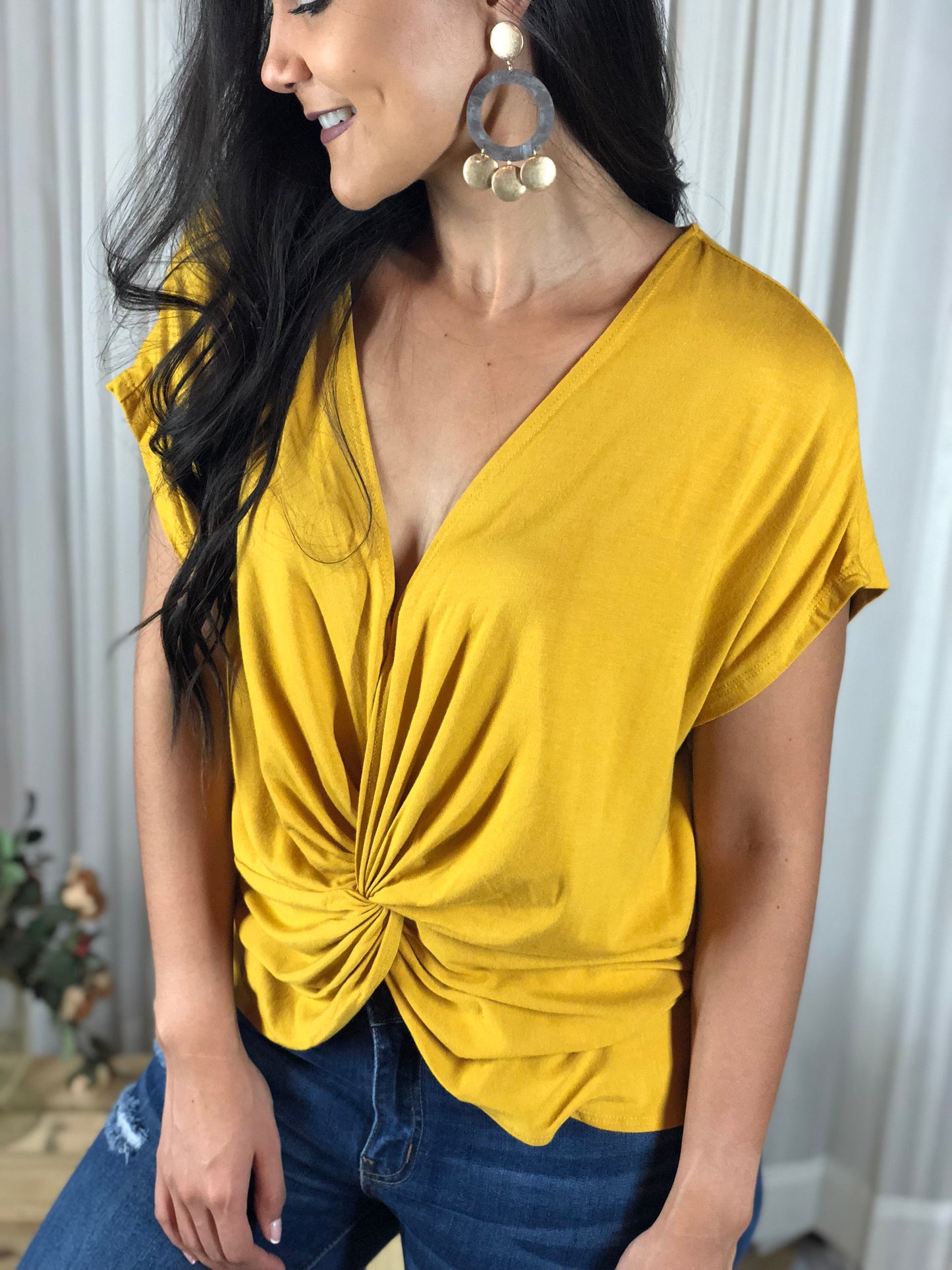 Blusa Mostaza Nudo Frente