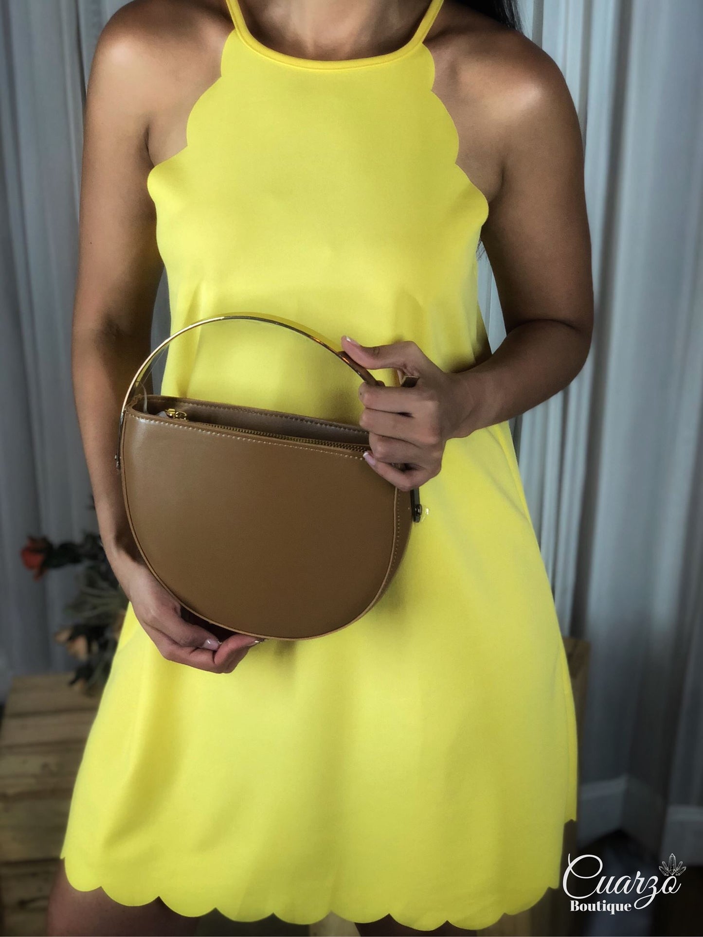 Vestido Amarillo Corto