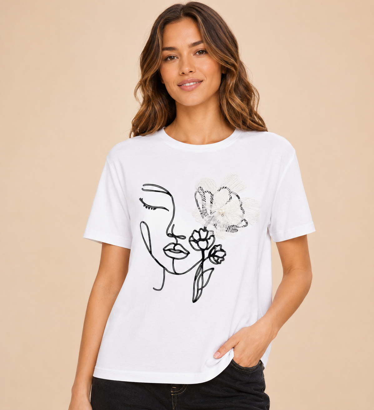 T-Shirt Blanca Manga Corta Figura