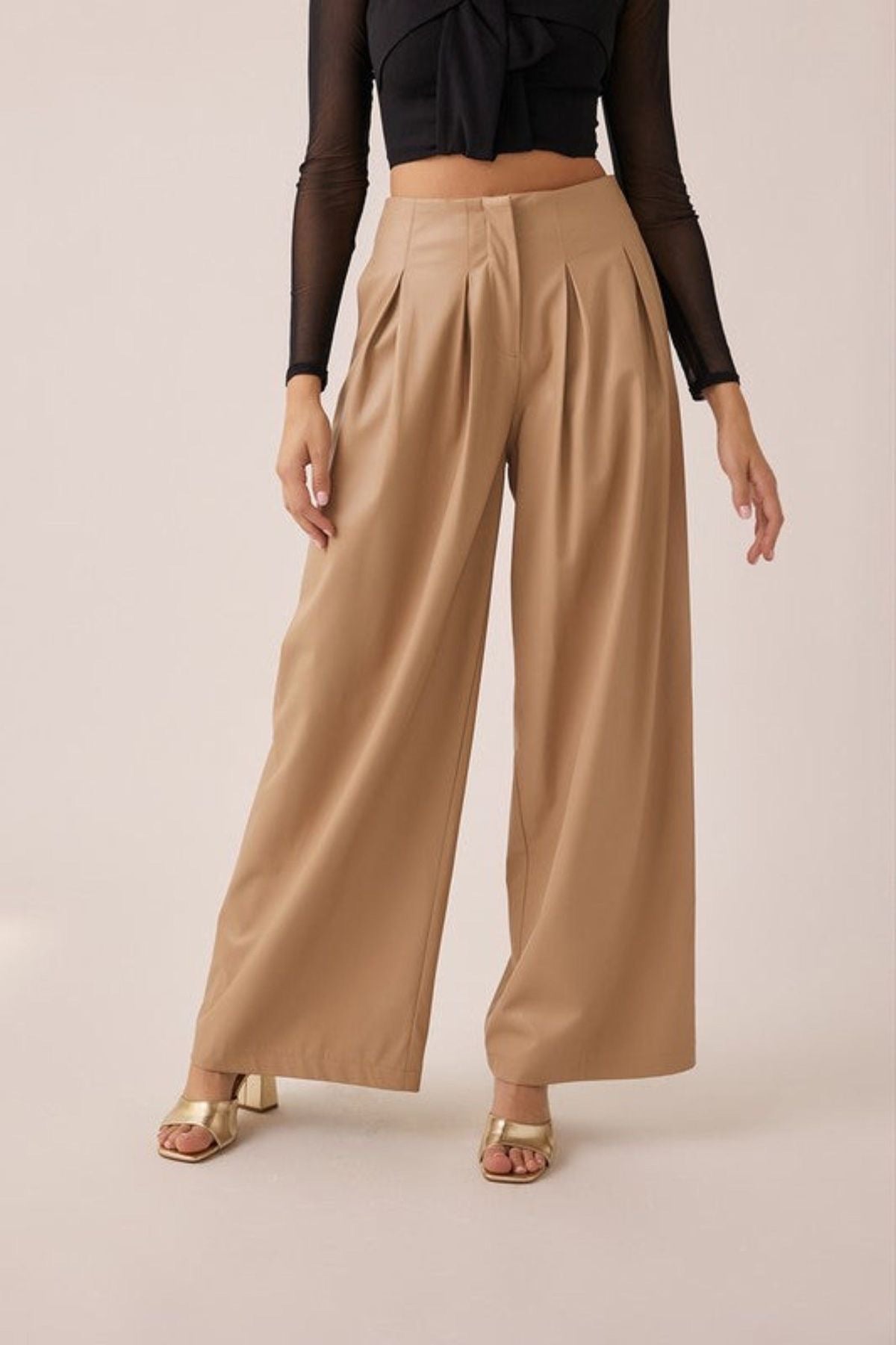 Culotte Beige Cuerina