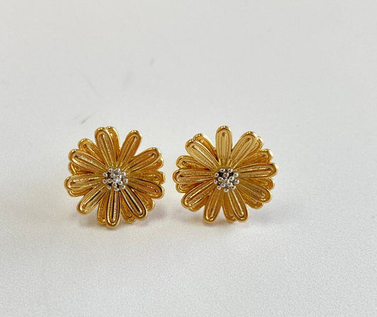 Aretes Dorados Flor