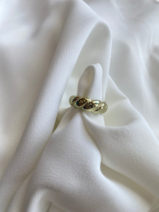 Anillo Dorado
