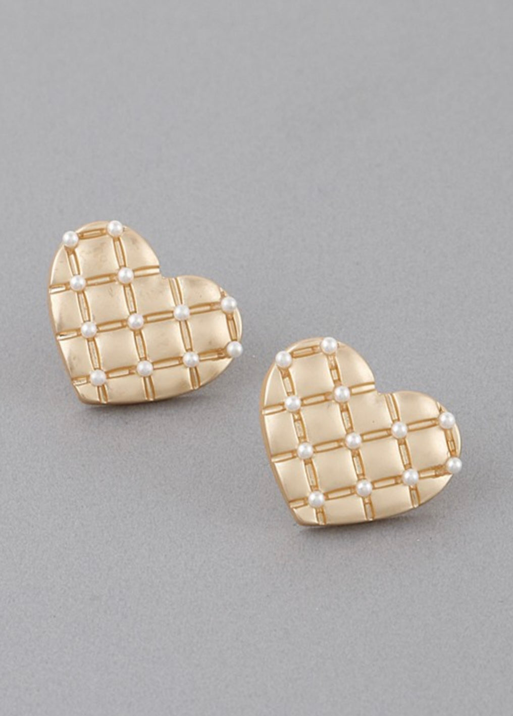Aretes Corazon Dorado