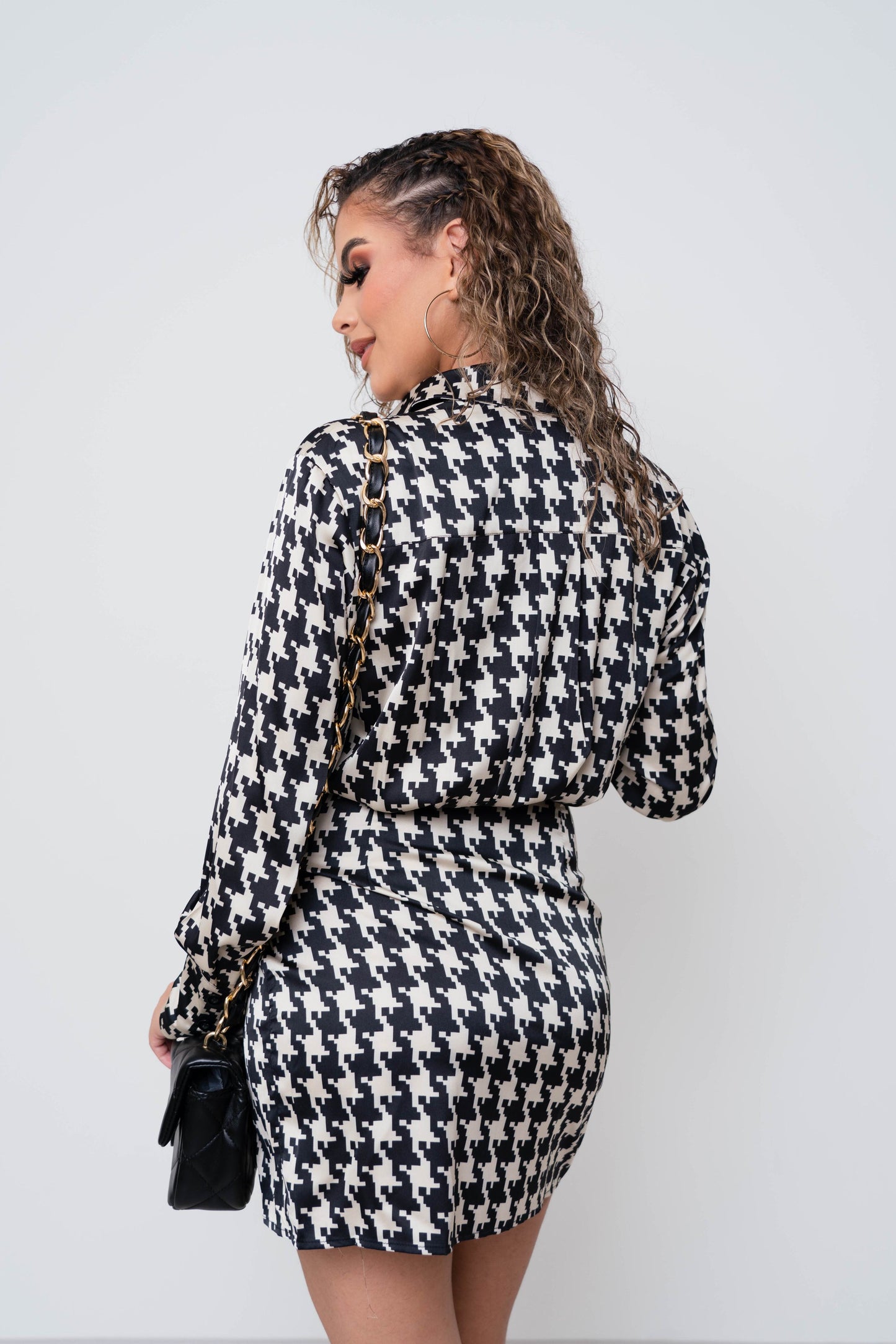 Vestido Estampado Pata de Gallo Corto