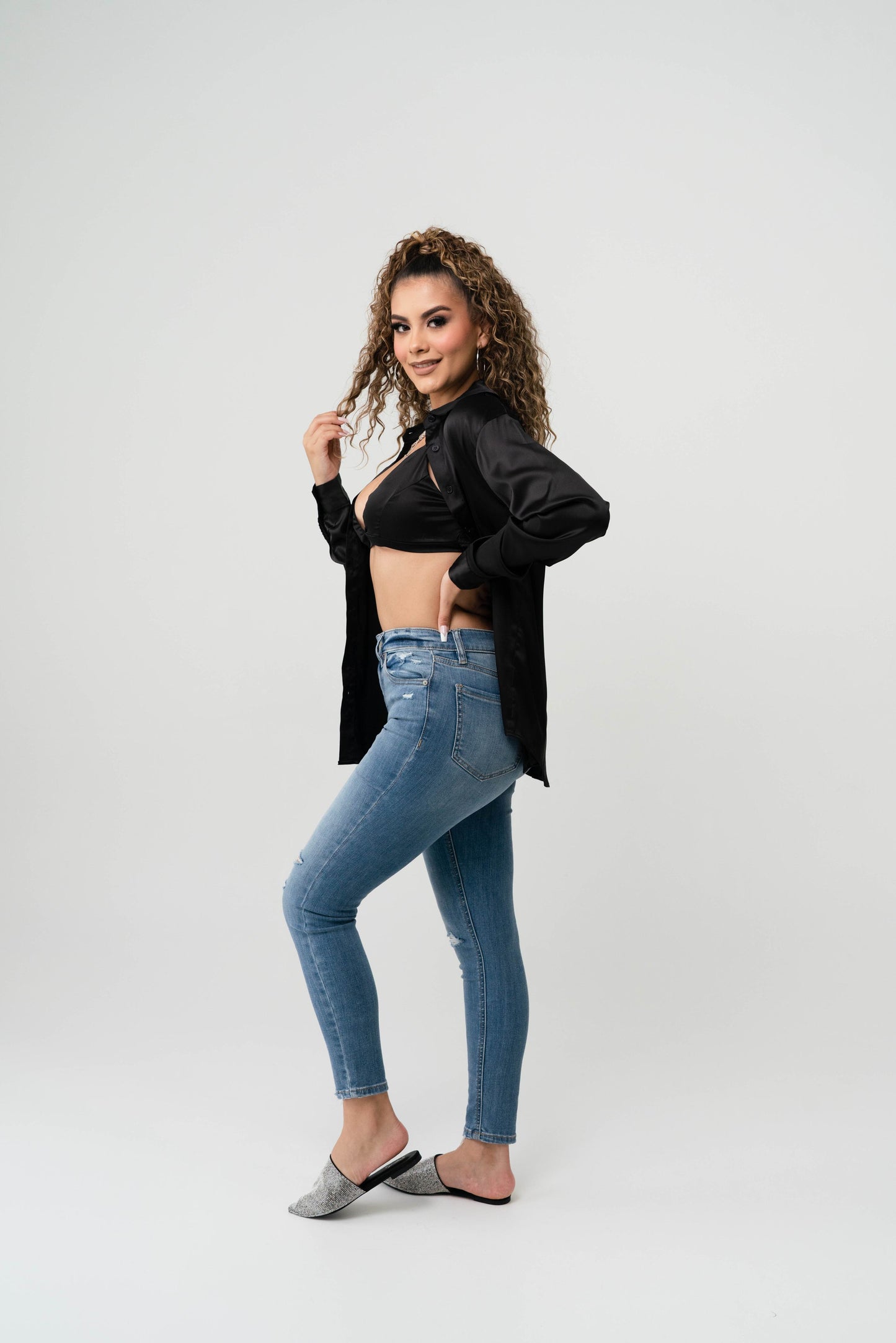 Camisera Negra con Bralette
