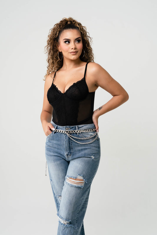 Bodysuit Encaje Negro Tirantes