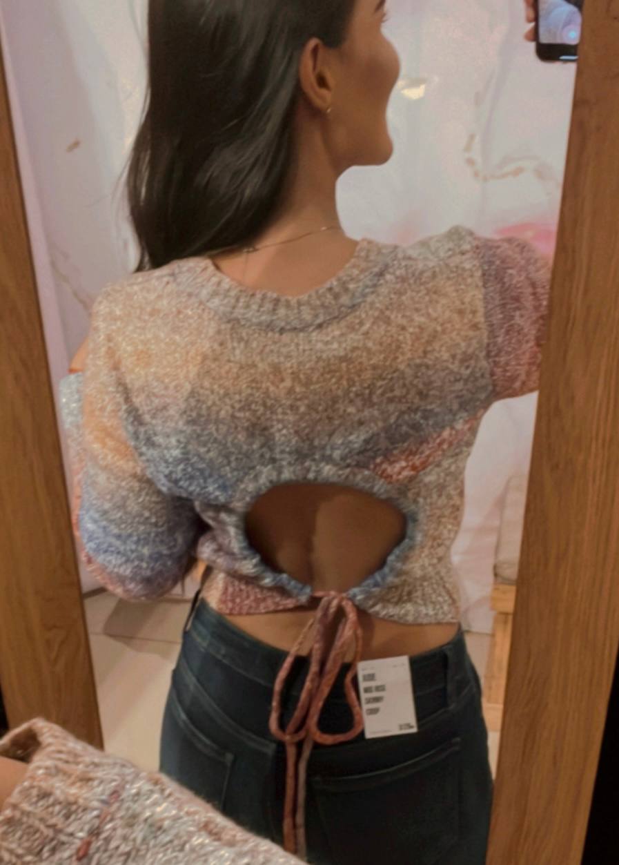 Sweater Colores Abertura Espalda