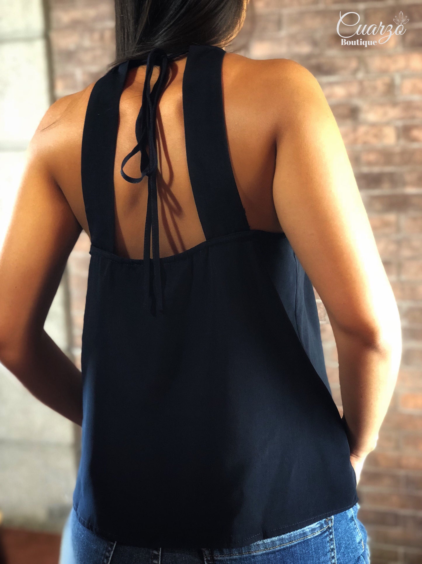 Blusa Negra Detalles Plateados