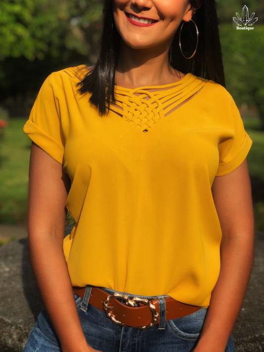 Blusa Mostaza Detalle Frente