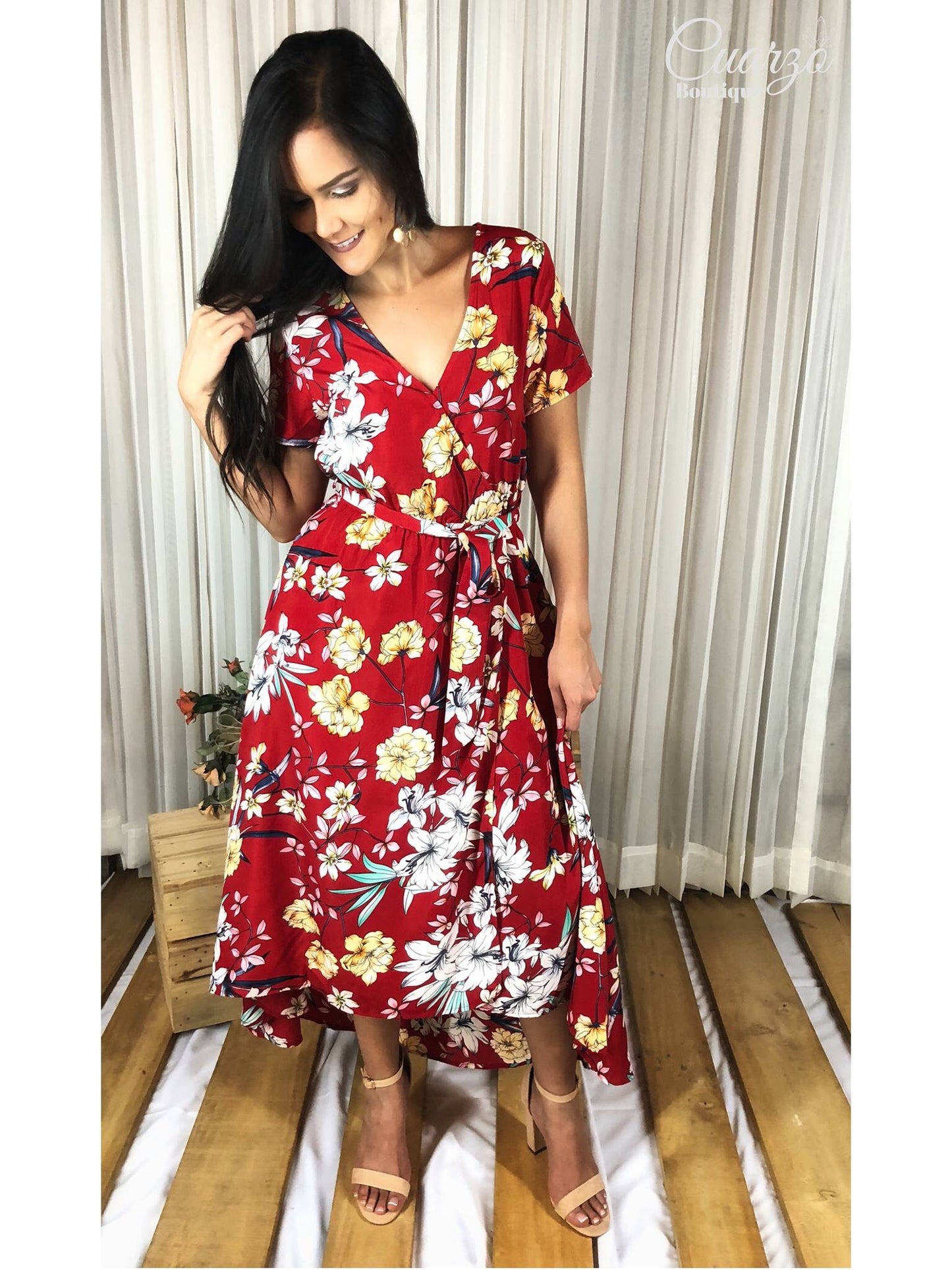 Vestido Rojo Largo Floreado