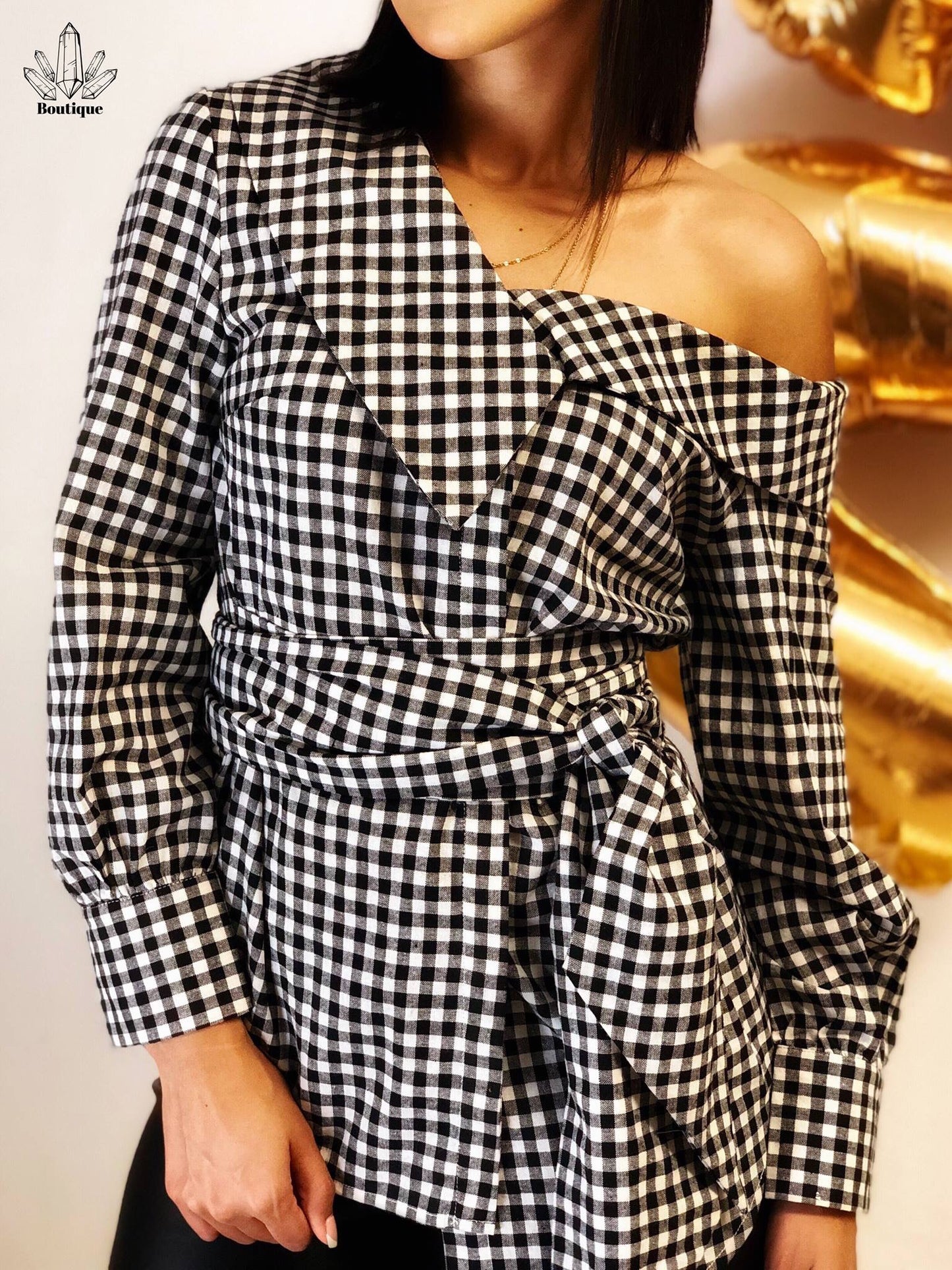 Blusa Negra Cuadros Manga Larga