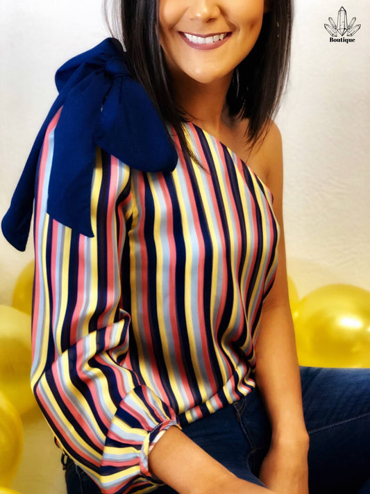 Blusa One Shoulder Rayas y Lazo
