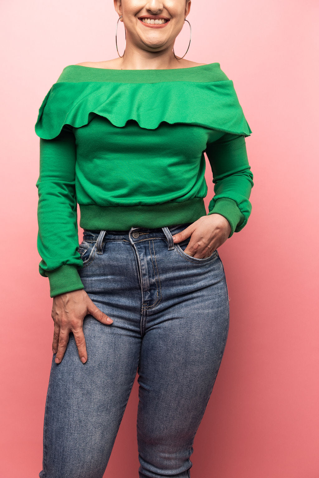 Sweater Verde Hombros Descubiertos