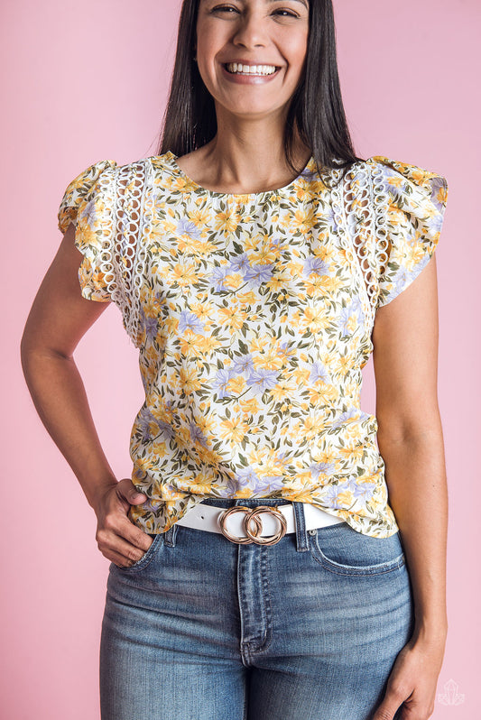 Blusa Floreada Vuelos Mangas